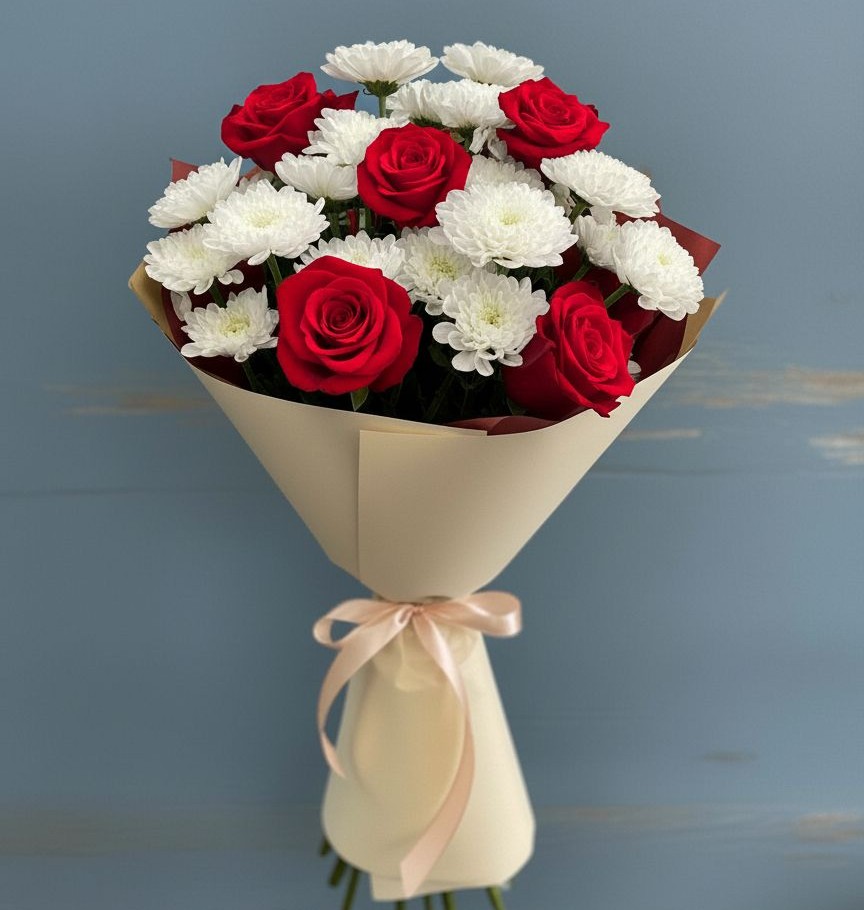 Букет цветов из: Розы и Хризантемы в Зеленый