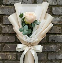 Букет цветов из:  Розы в Зеленый