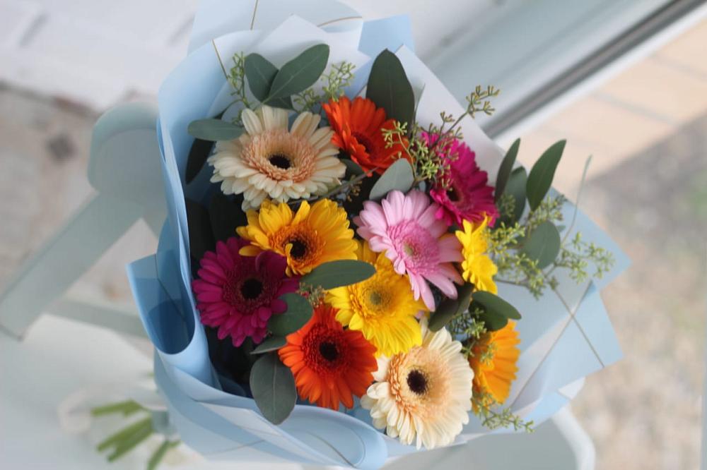 Букет цветов из: Герберы в Зеленый