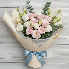 Букет цветов из:  Лизиантусы в Зеленый