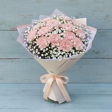 Букет цветов из:  Гвоздики #REPLACE_PRED# Зеленый