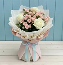 Букет цветов из:  Розы #REPLACE_PRED# Зеленый