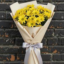 Букет цветов из:  Хризантемы в Зеленый