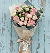 Букет цветов из:  Розы #REPLACE_PRED# Зеленый