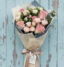 Букет цветов из:  Розы в Зеленый