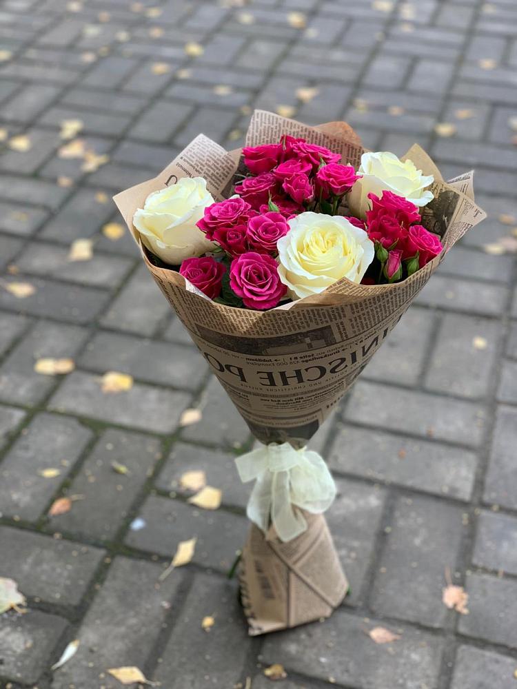 Букет цветов из: Розы в Зеленый